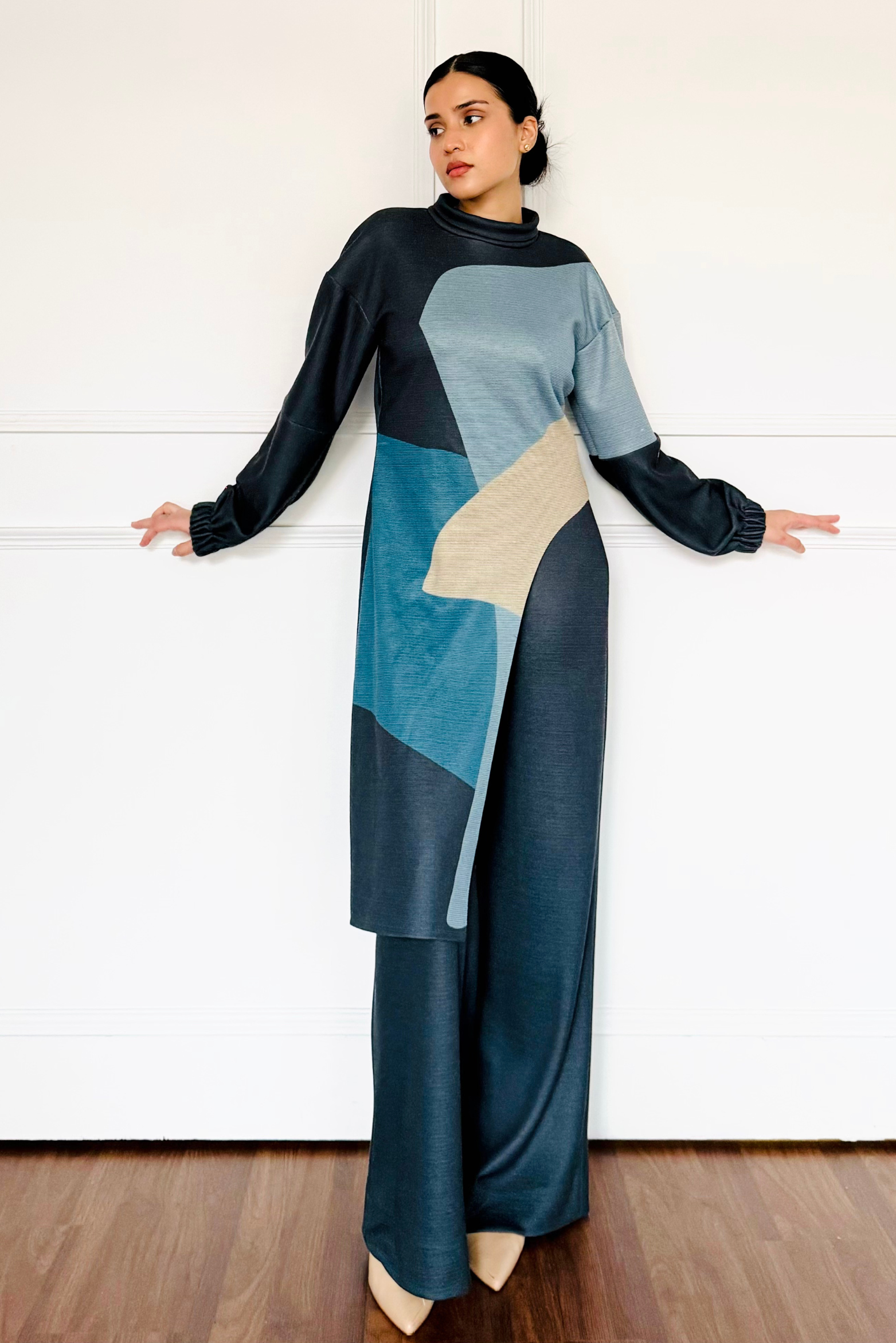 Abstract Sculpted Woollen Co-ord Set