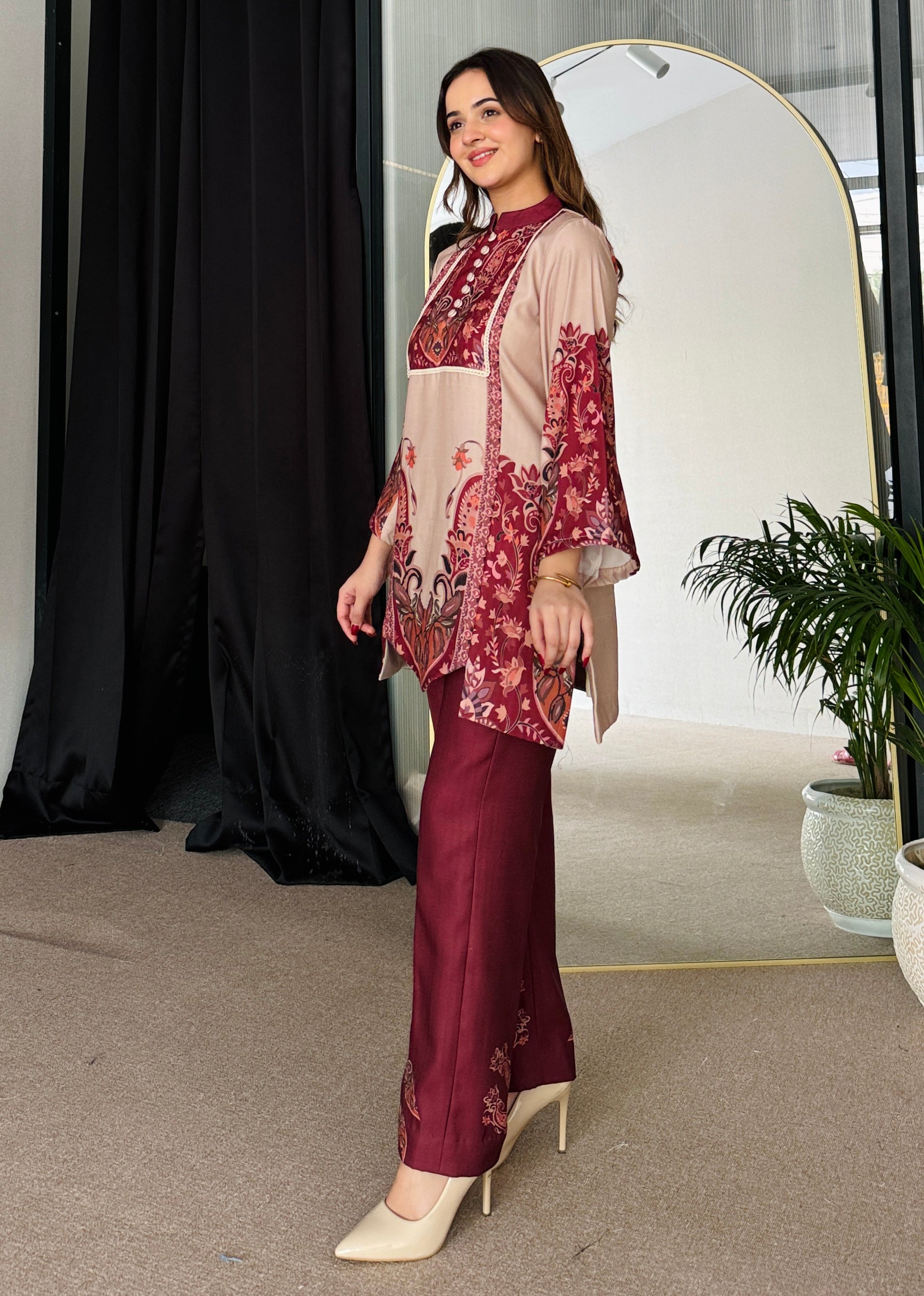 Feriha Beige Bold Winter Pashmina Kurta Set