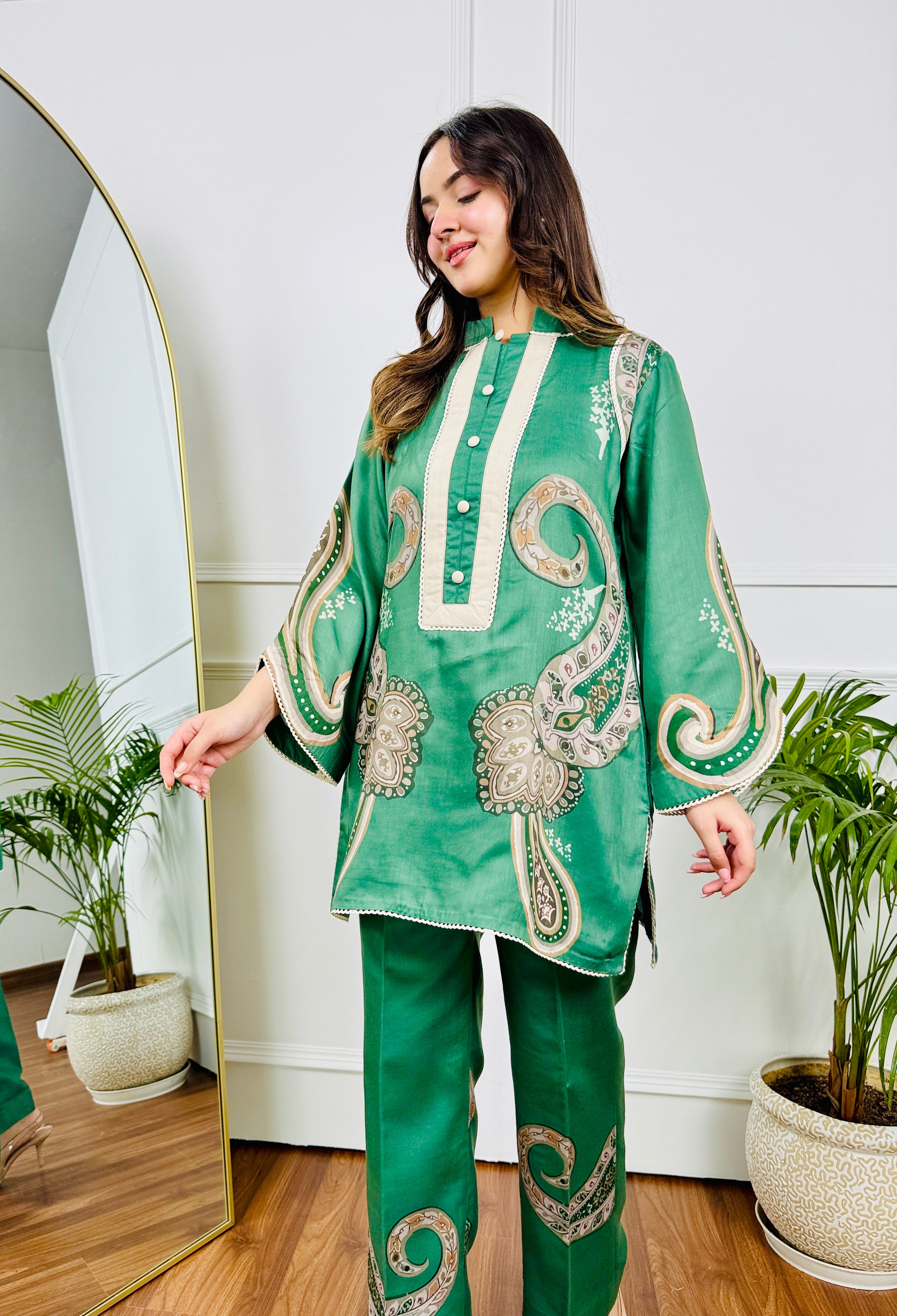 Moss Paisley Kurta Set