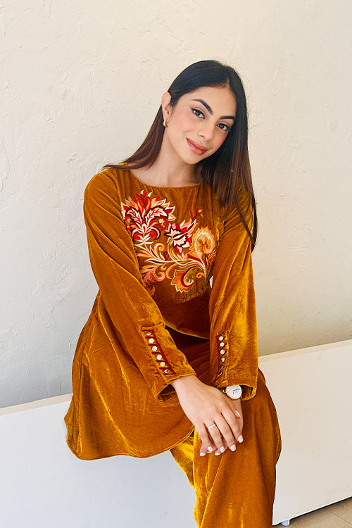 Feriha Mustard Velvet Embroidered Set
