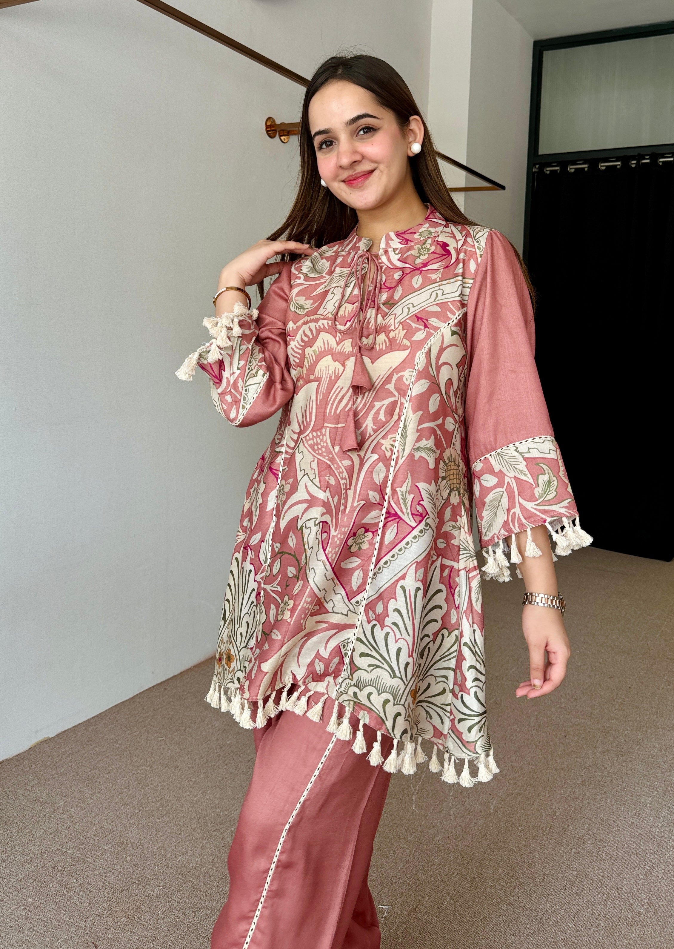 Ayna Festive Kurta Set