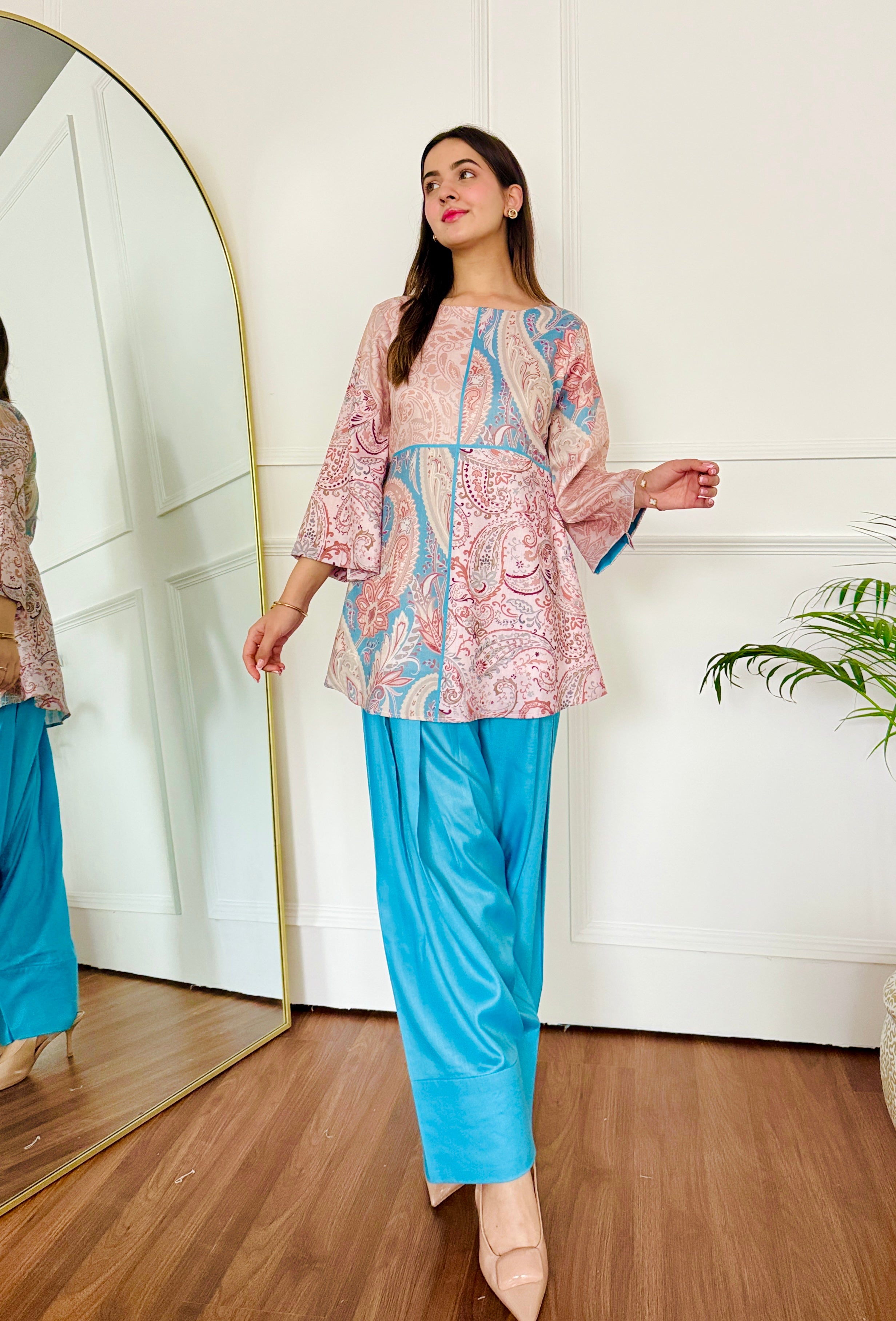 Blue Riwaz Farshi Salwar Kurta Set
