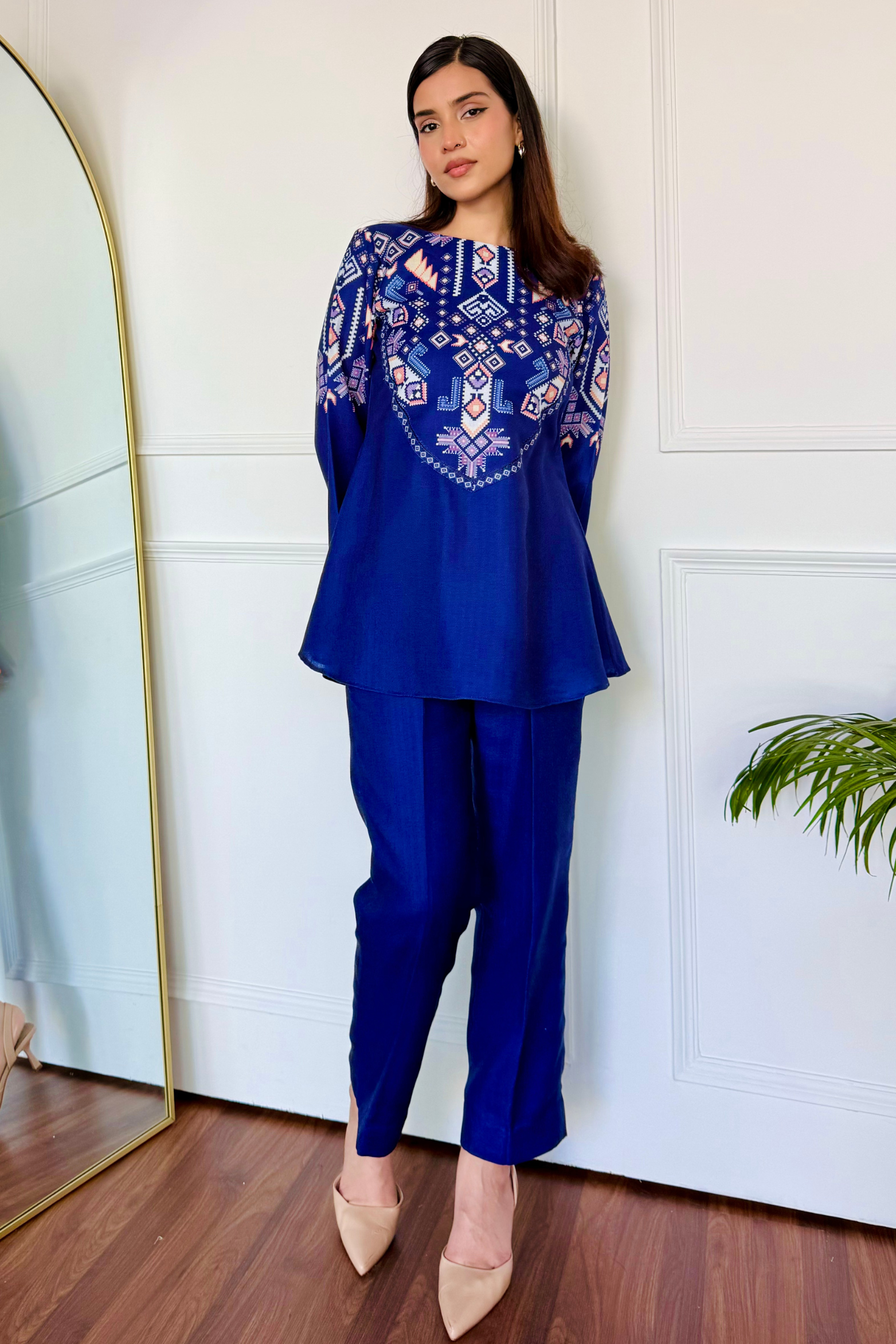 Majestic Bold Kurta Set