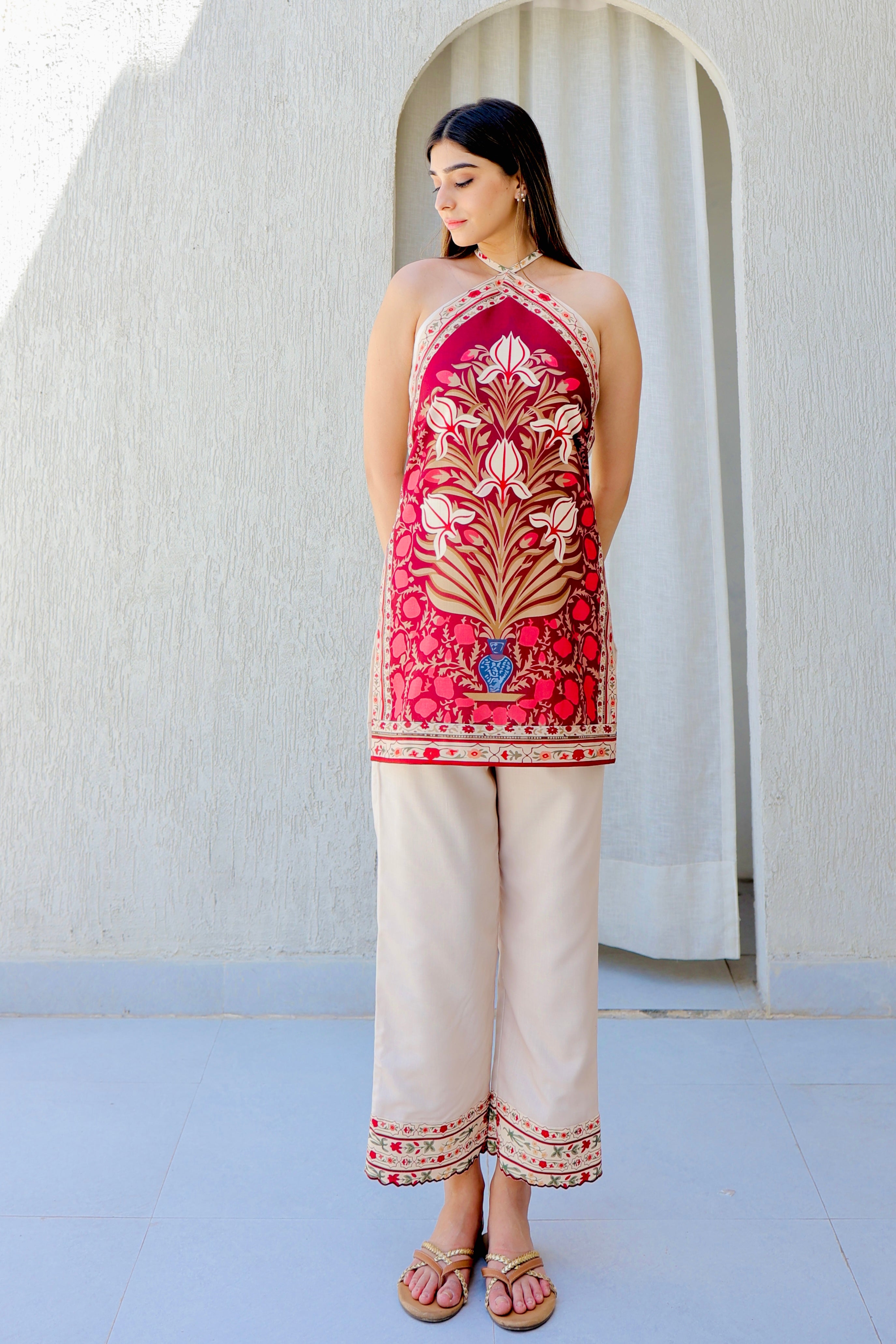 Red Sandstone Halter Fusion Set