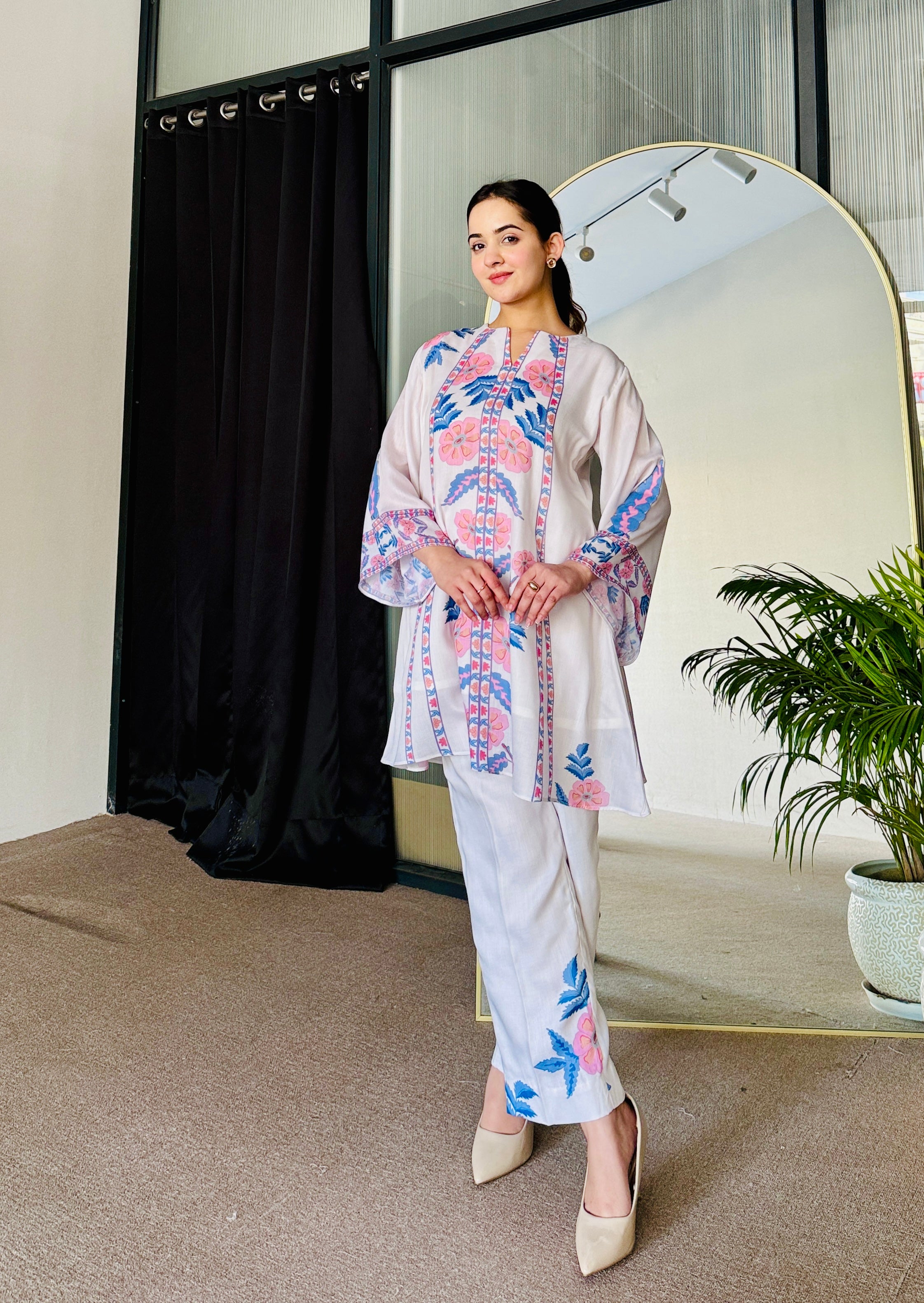 Pearl Petals Kurta Set