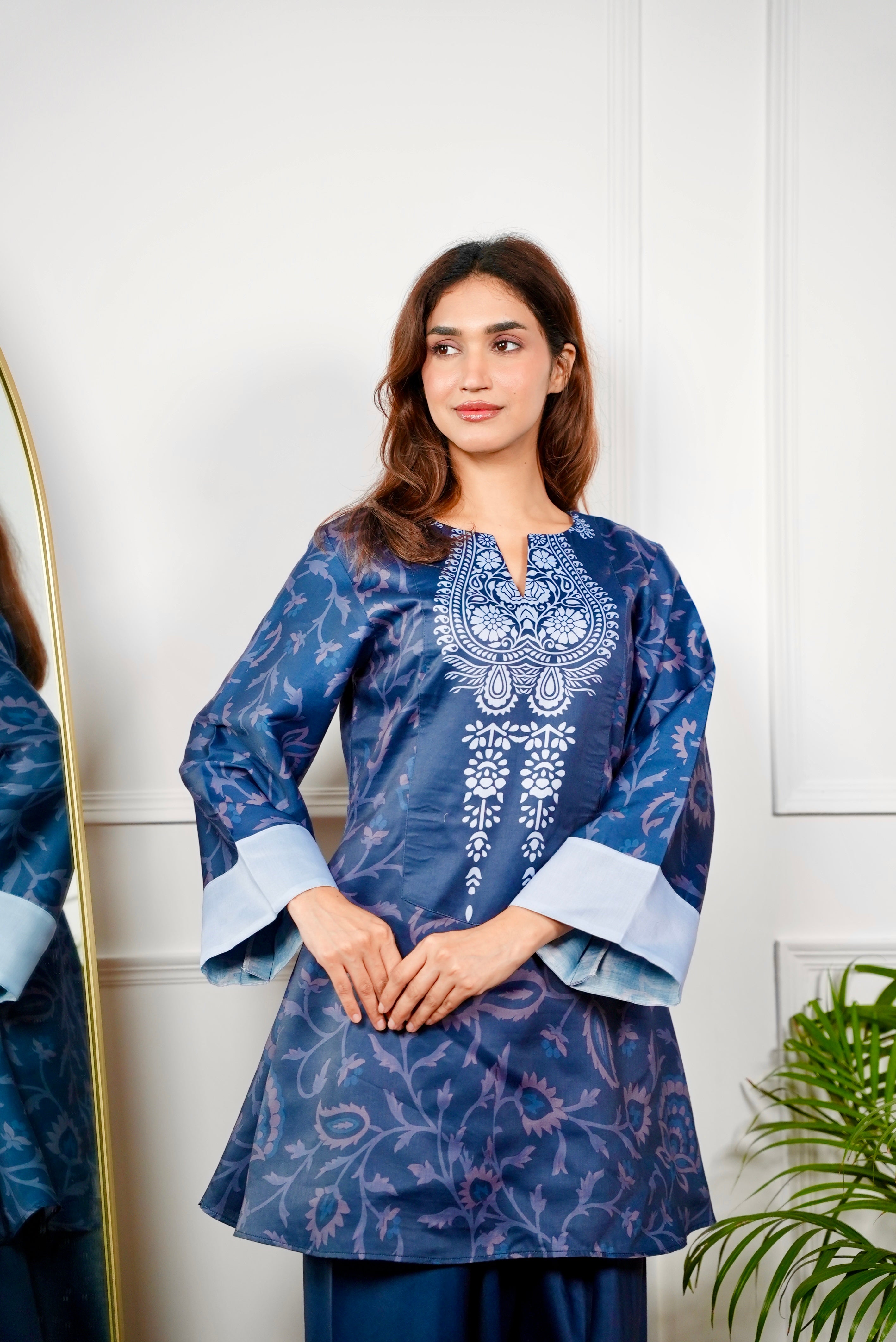 Blue Paisley Kurt Set