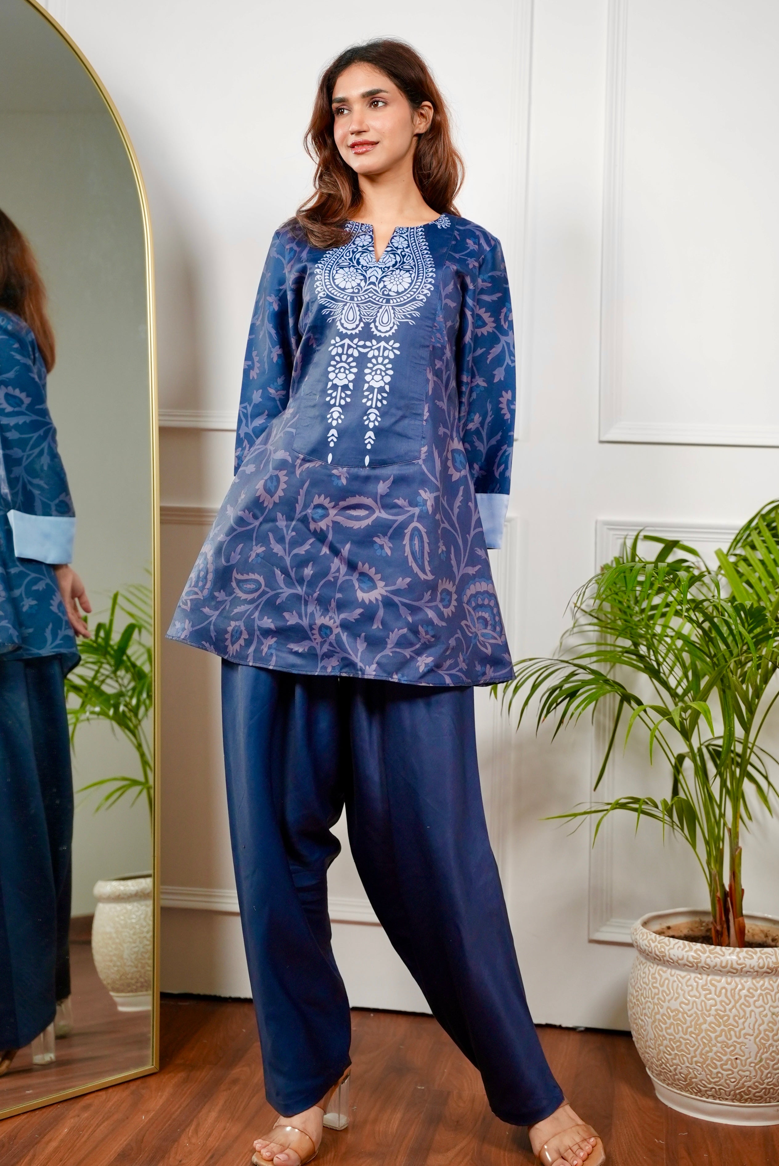 Blue Paisley Kurt Set