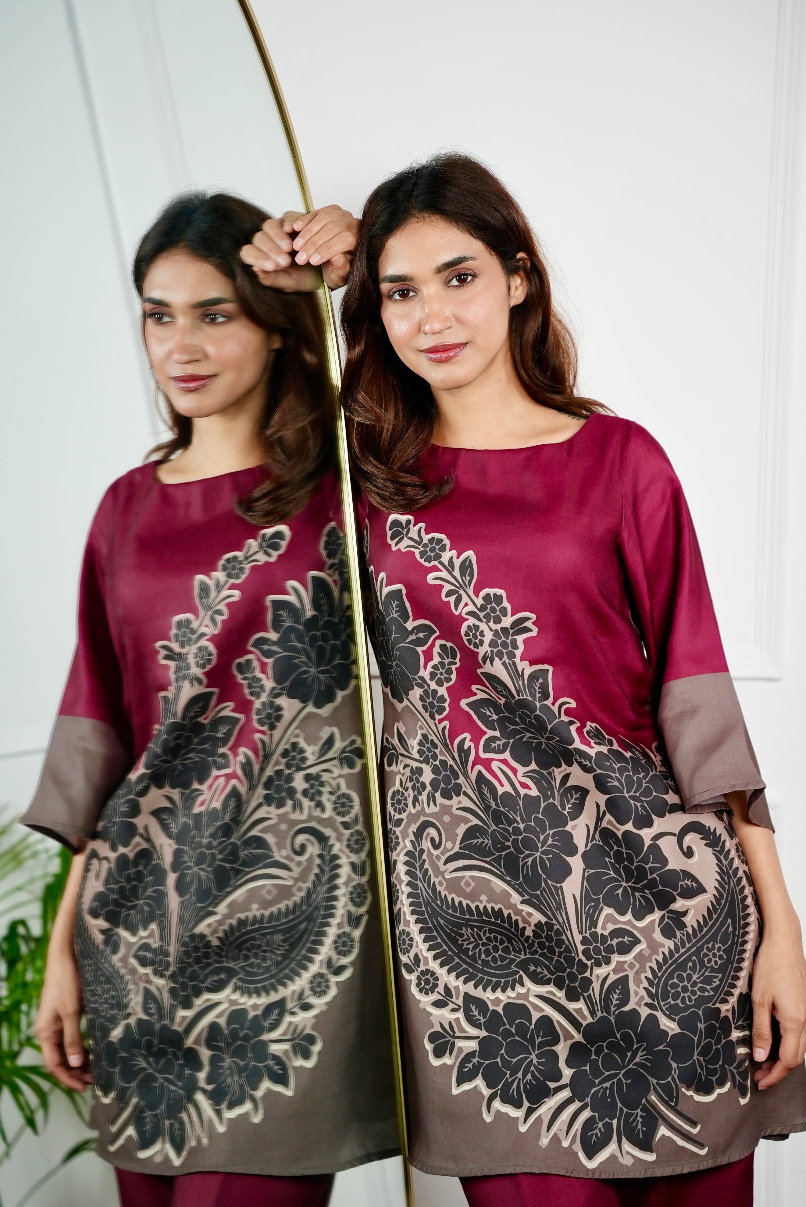 Red Mirage Kurta Set