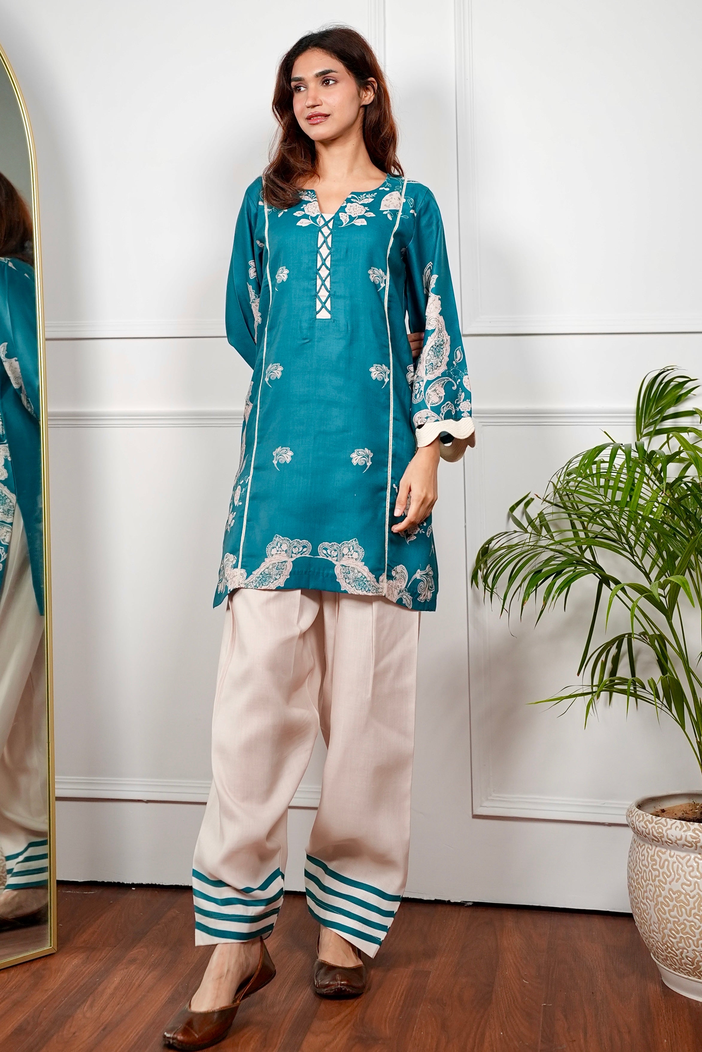 Emerald Paisley Kurta Set