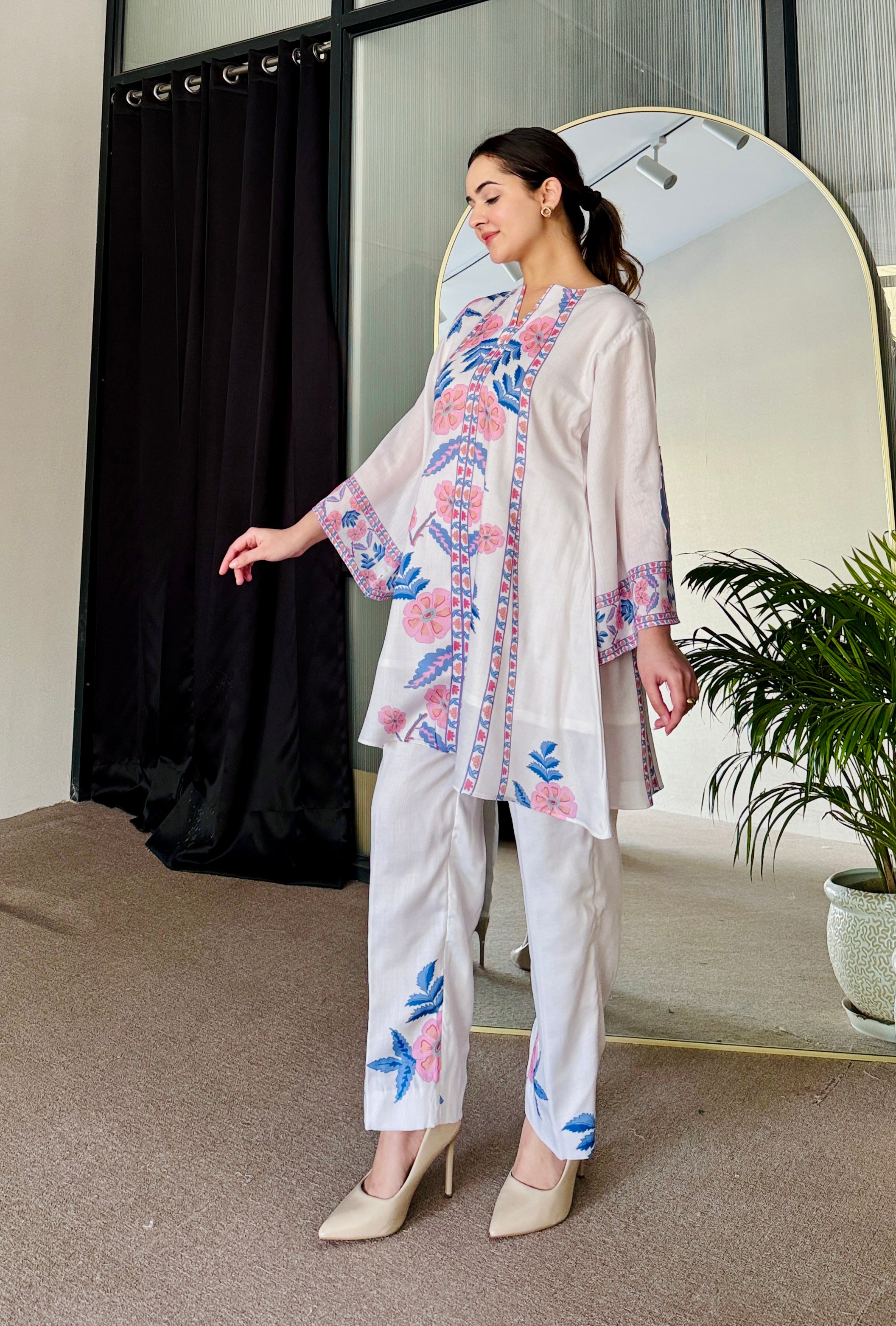 Pearl Petals Kurta Set
