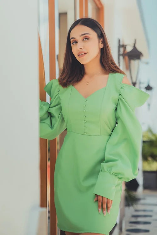 Apple Green Midi Dress With Puff Sleevez