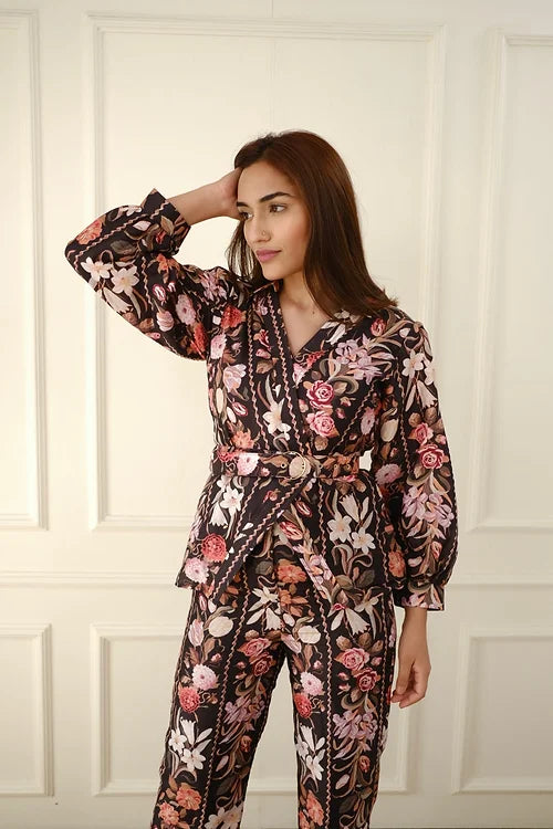 Black Print Statement Top With Belt