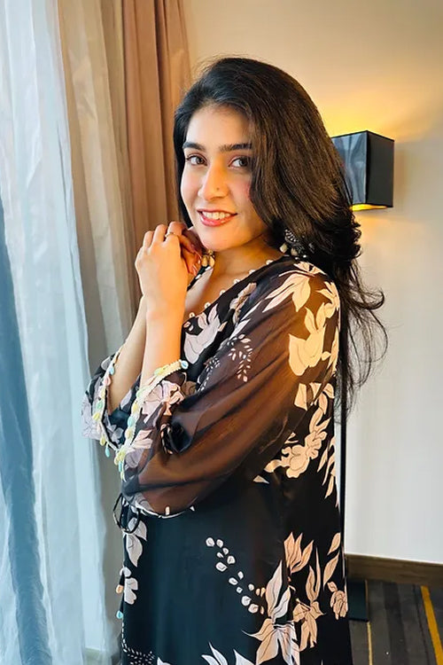 Tahira Black Floral Kurta Set