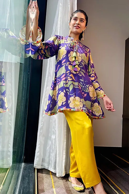 Amaira Colorful Festive Set
