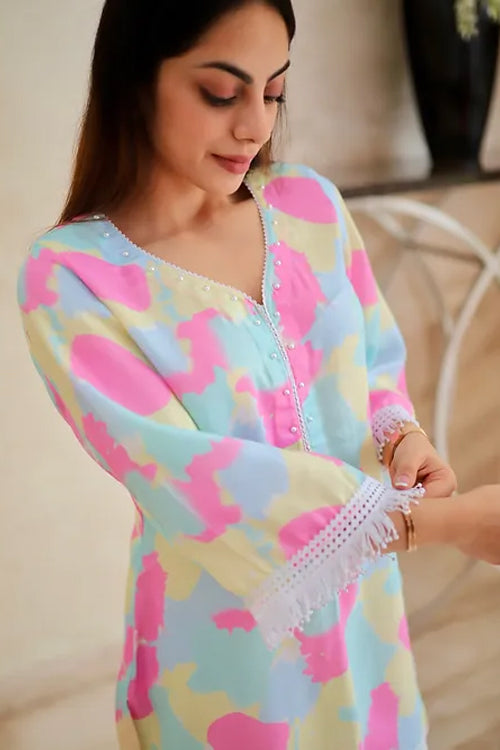 Saavni Colorful Pakistani Set