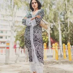 Amaira Pakistani Kurta Set