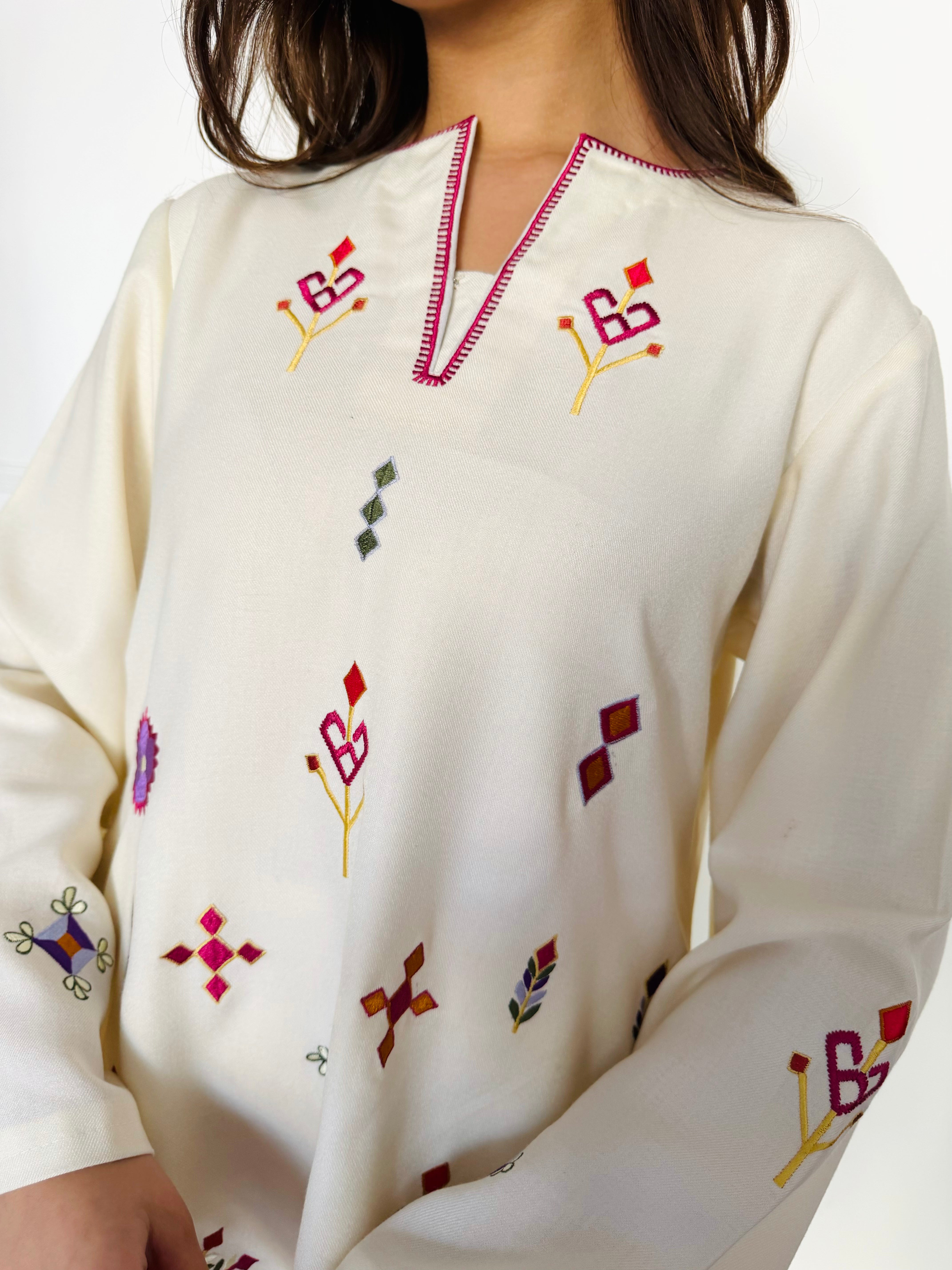 Ivory Embroidered Kurta Set
