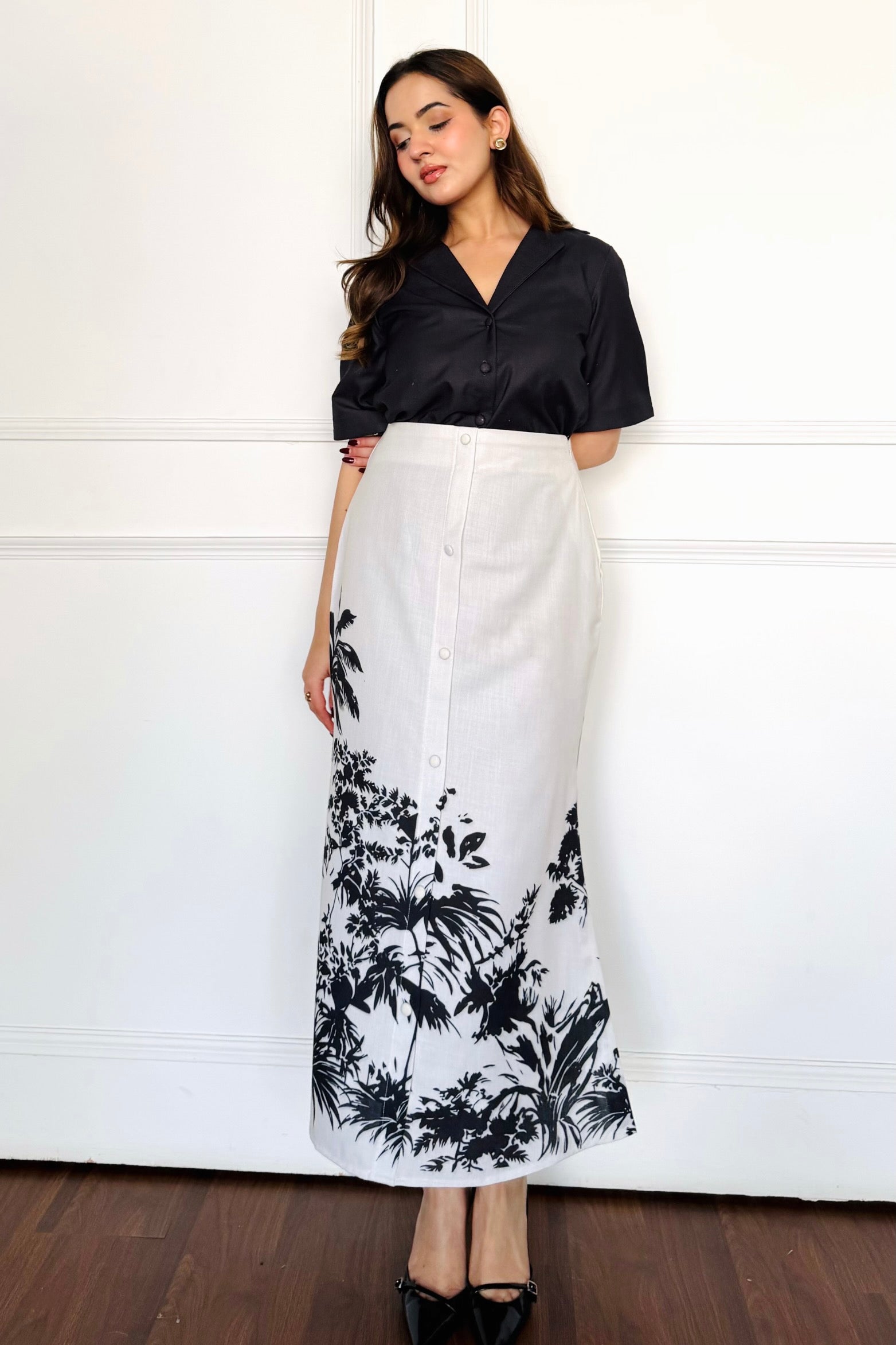 Black & White Tropical Skirt Set