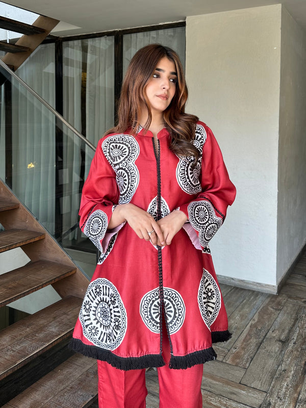 Stunner Red Pakistani Kurta Set