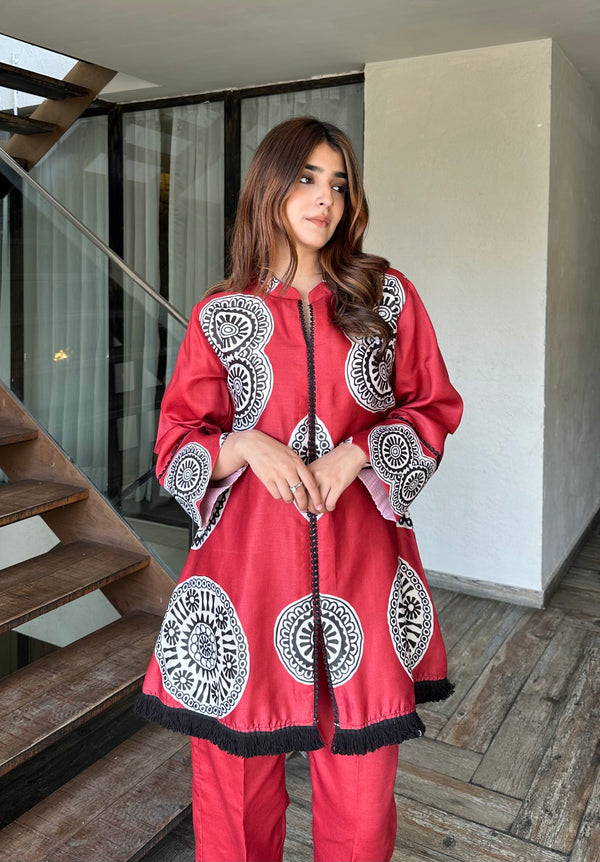 Stunner Red Pakistani Kurta Set