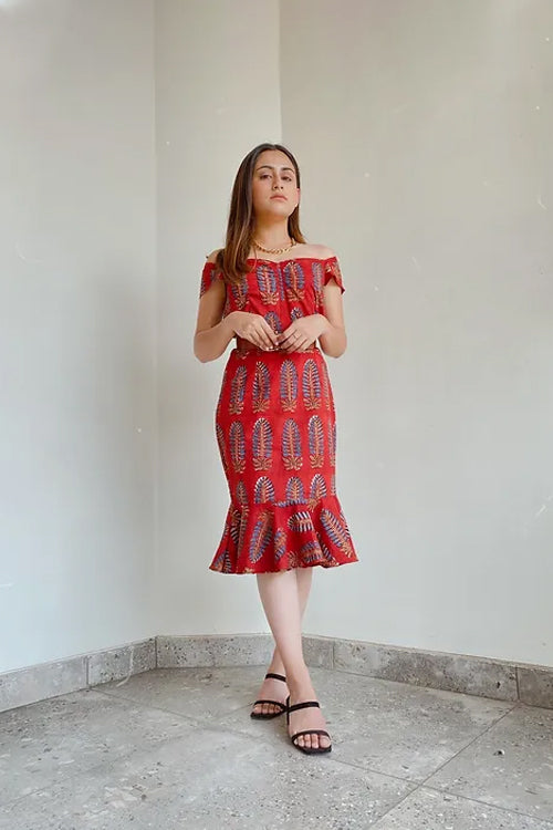 Bella red midi dress
