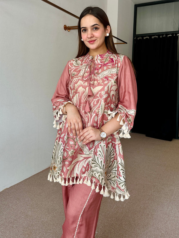 Ayna Festive Kurta Set
