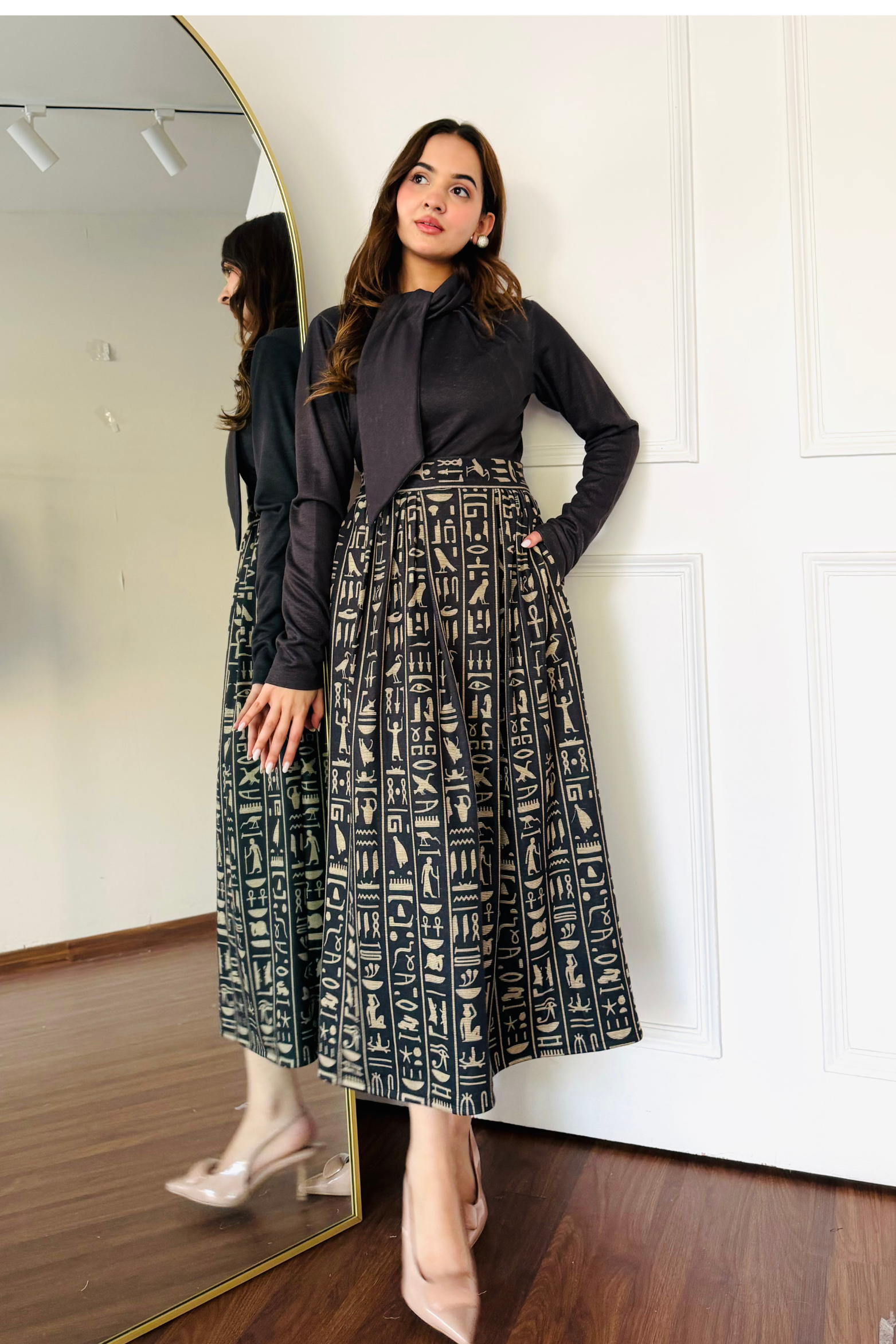 Pleated Black Woollen Skirt Set