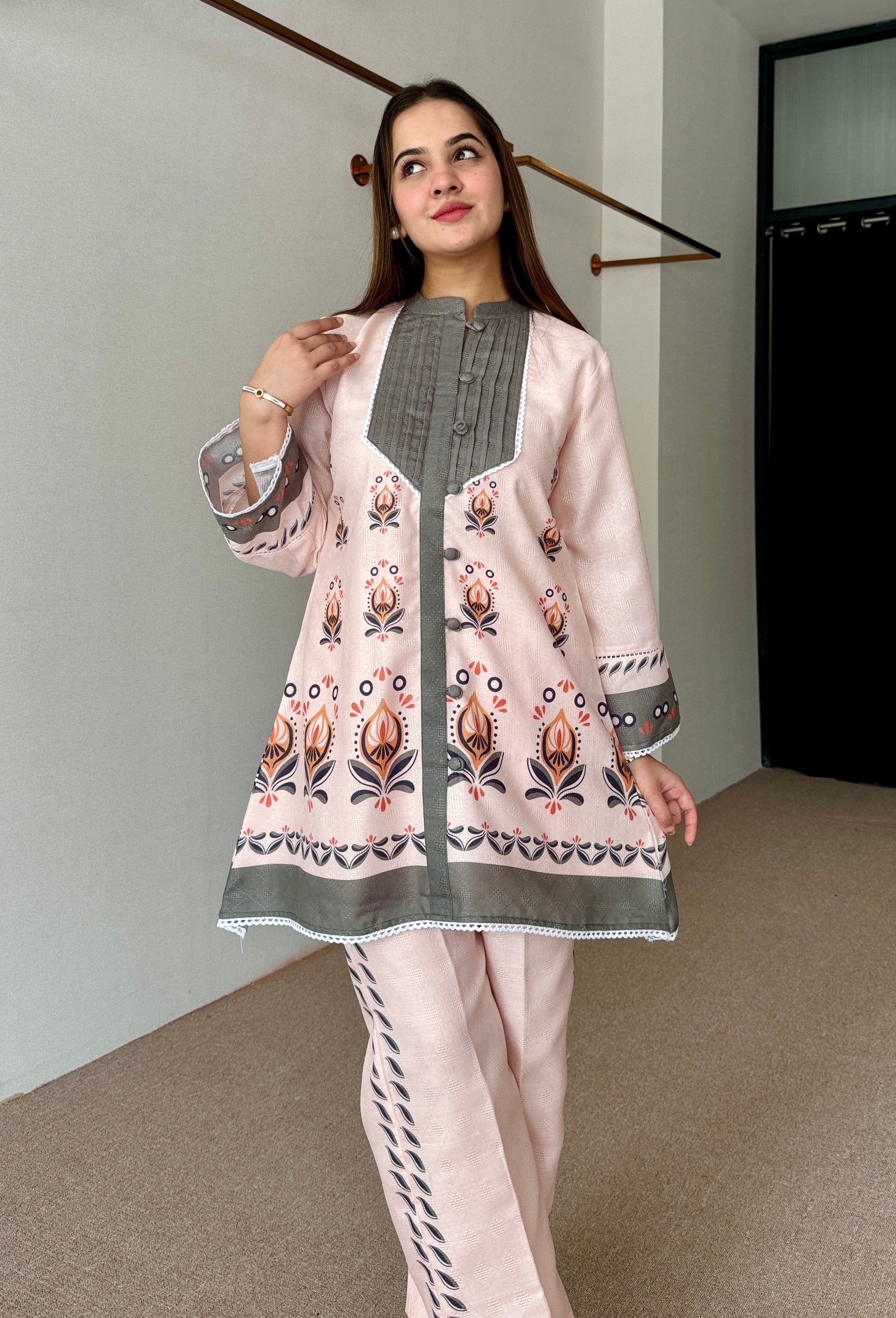 Myra Beige Festive Fusion Set