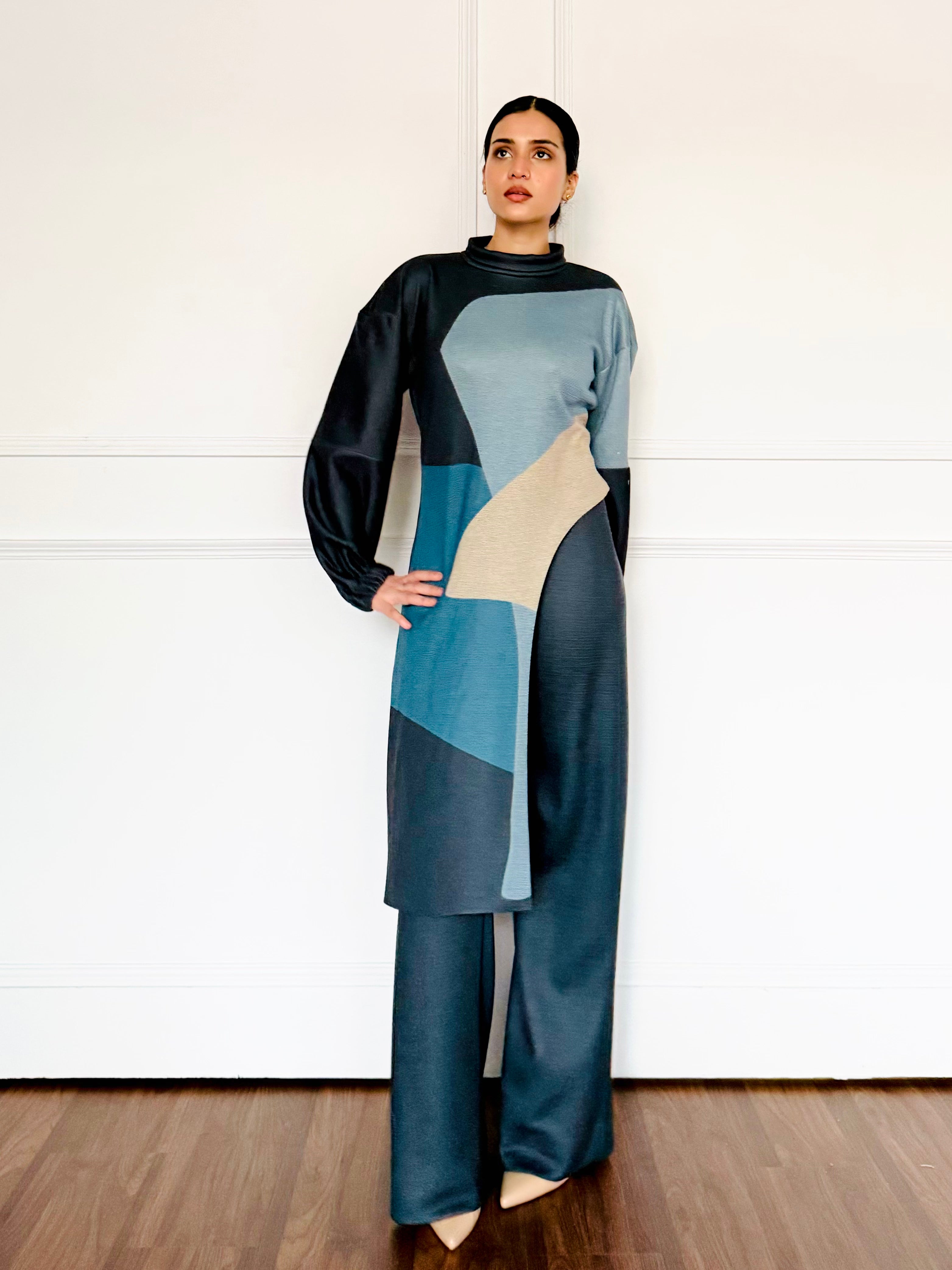 Abstract Sculpted Woollen Co-ord Set