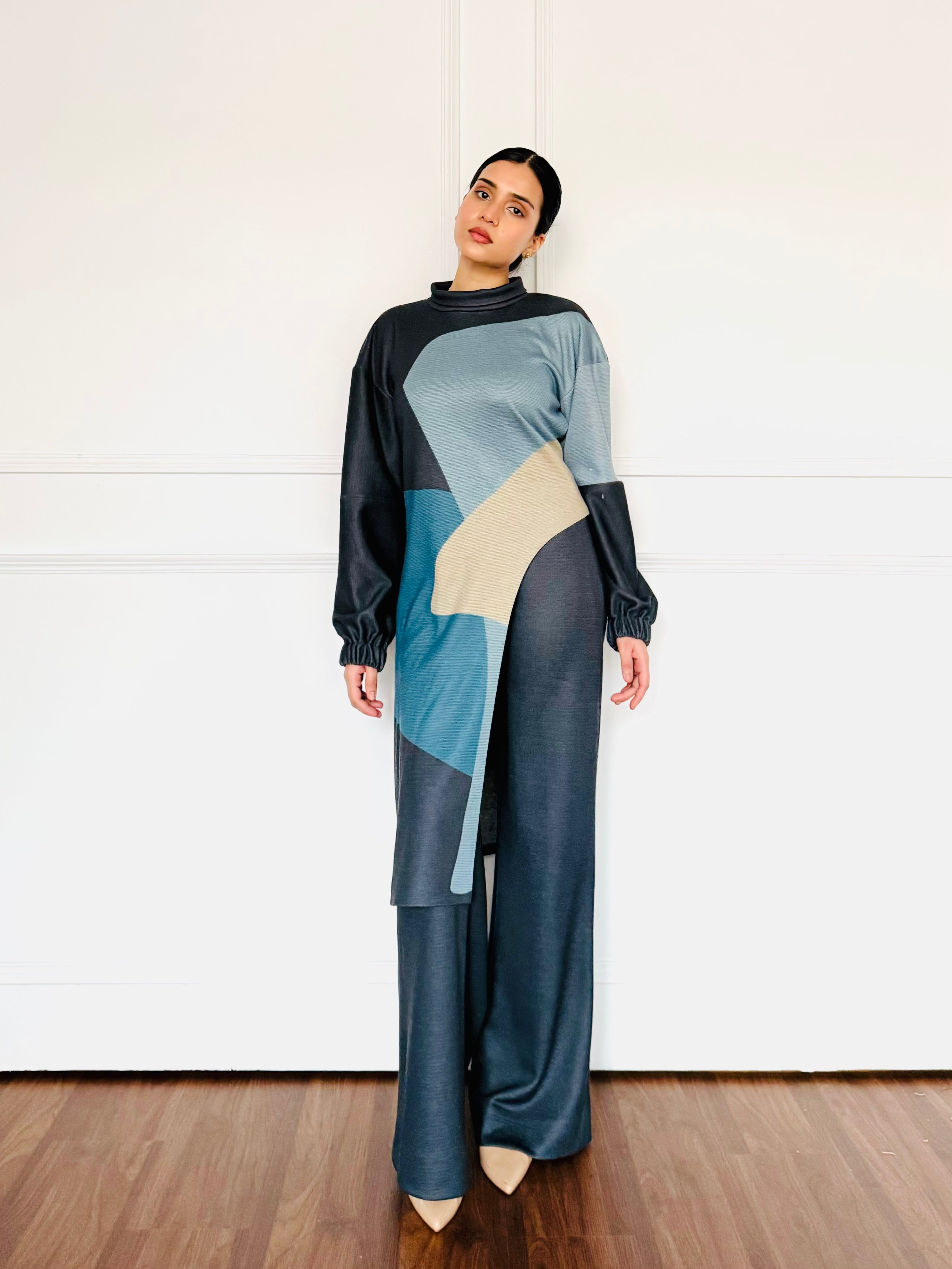 Abstract Sculpted Woollen Co-ord Set