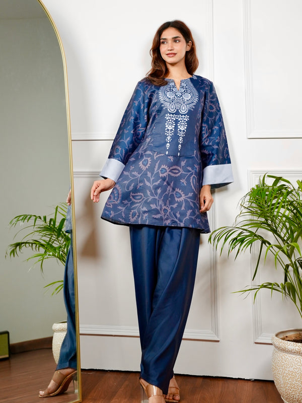 Two Tone Blue Paisley Kurt Set