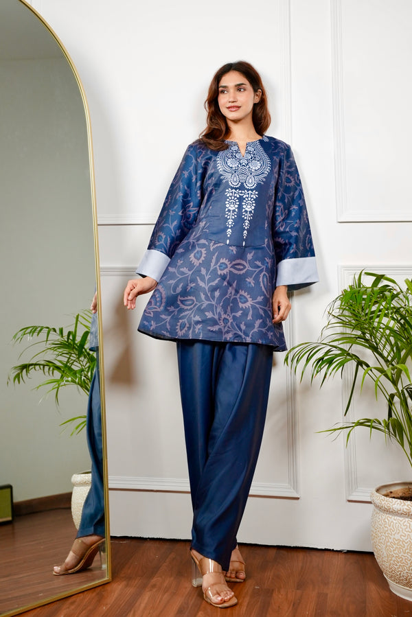 Two Tone Blue Paisley Kurt Set
