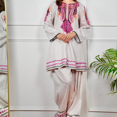 Pearl Paisley Kurta Set