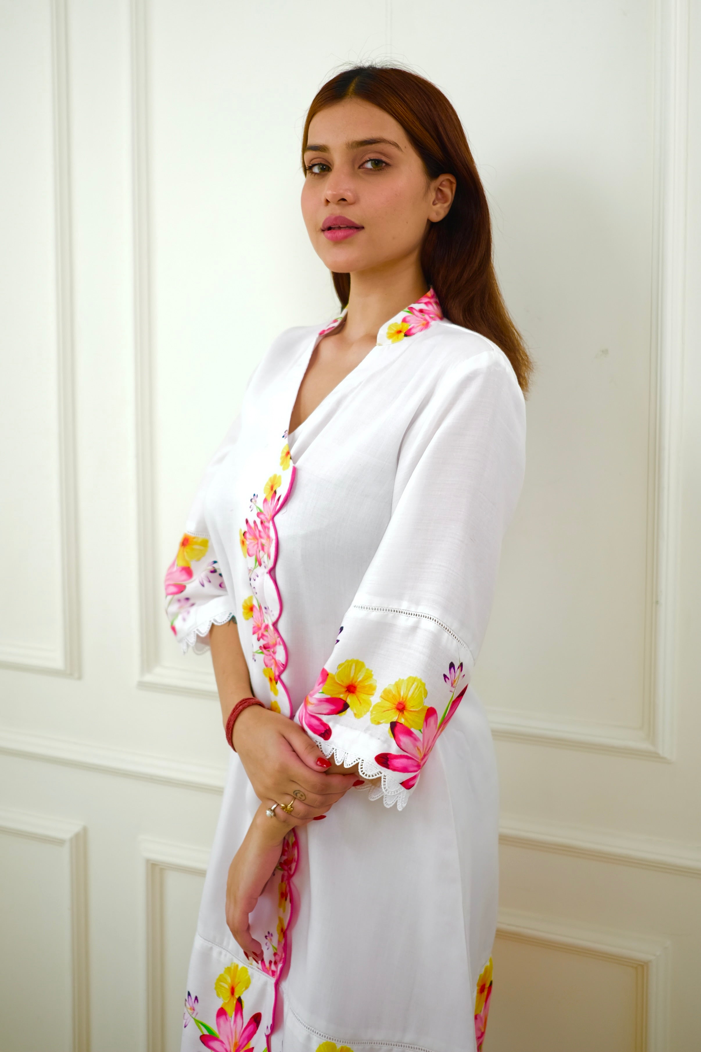 Mahira White Floral Pakistani Kurta Set
