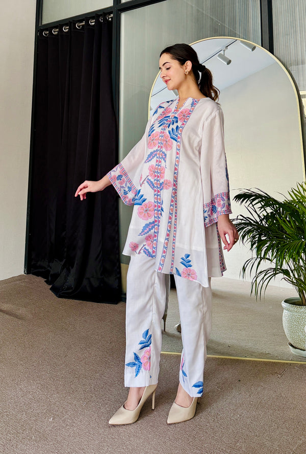 Pearl Petals Kurta Set