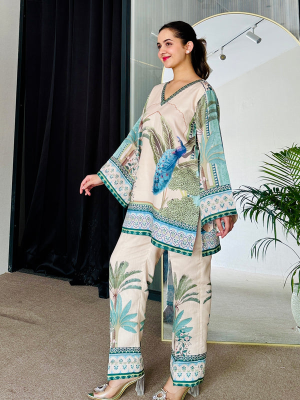 Island Flora Kurta Set