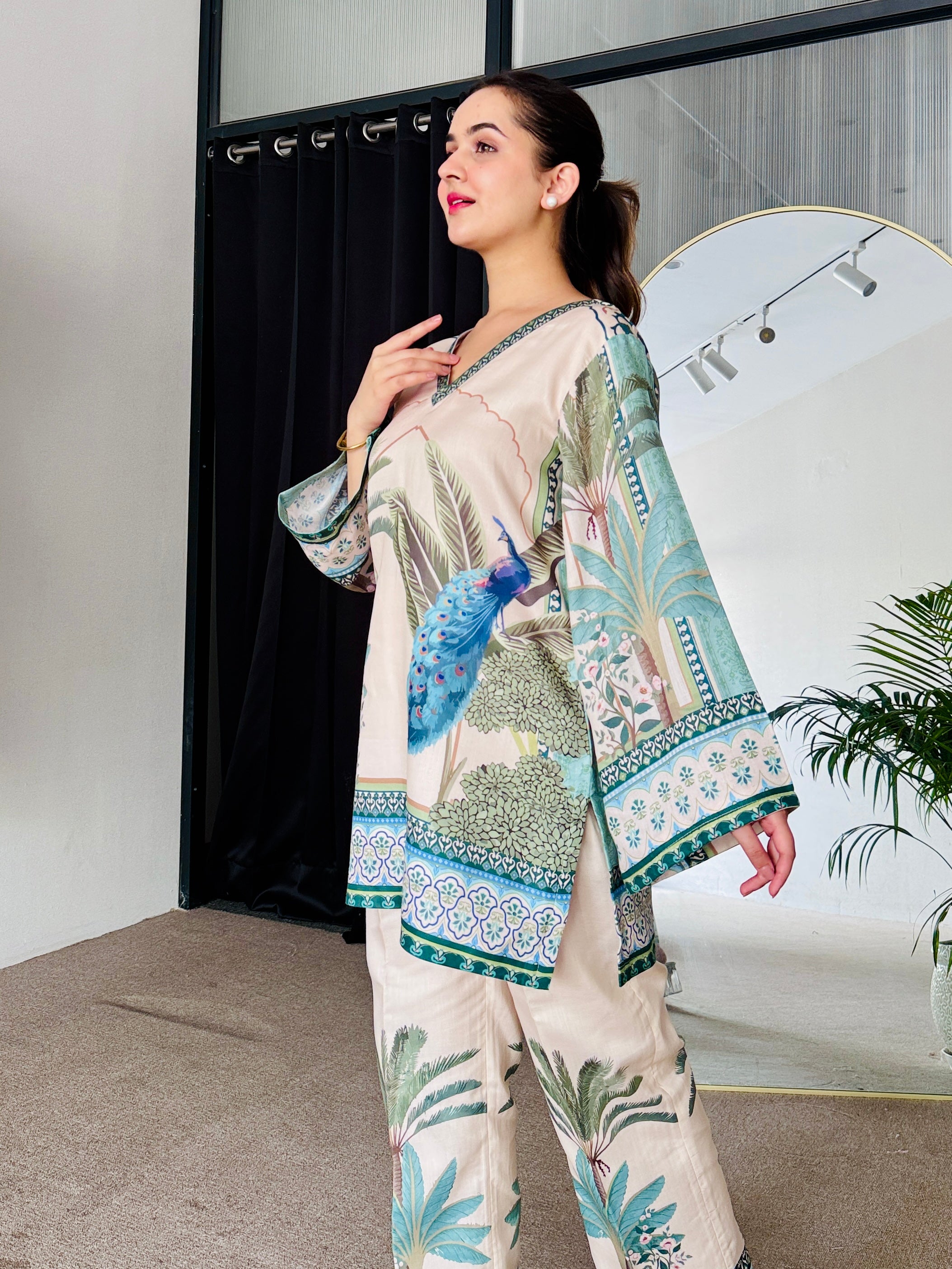 Island Flora Kurta Set