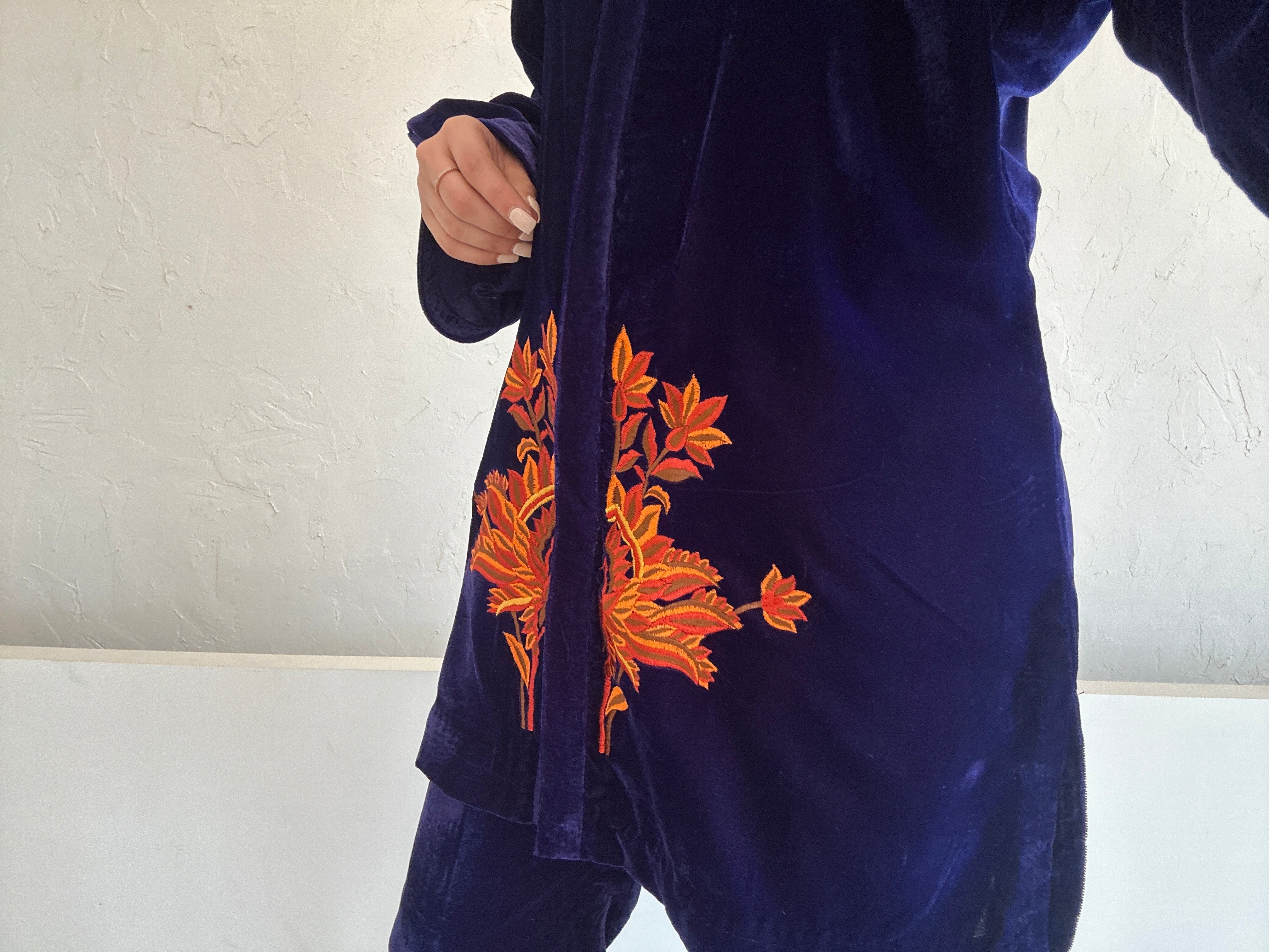 Blue Velvet Embroidered Fusion Set