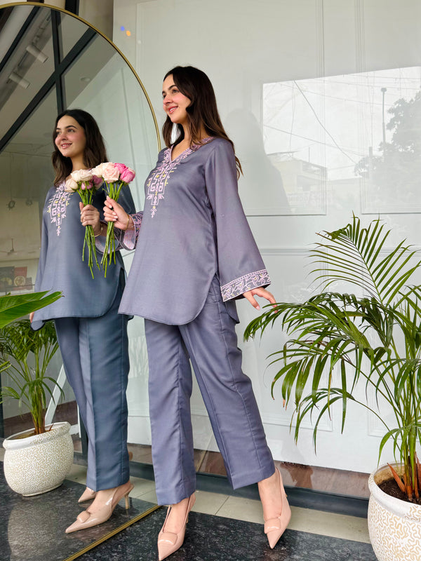 Gray Emnroidered Kurta Set
