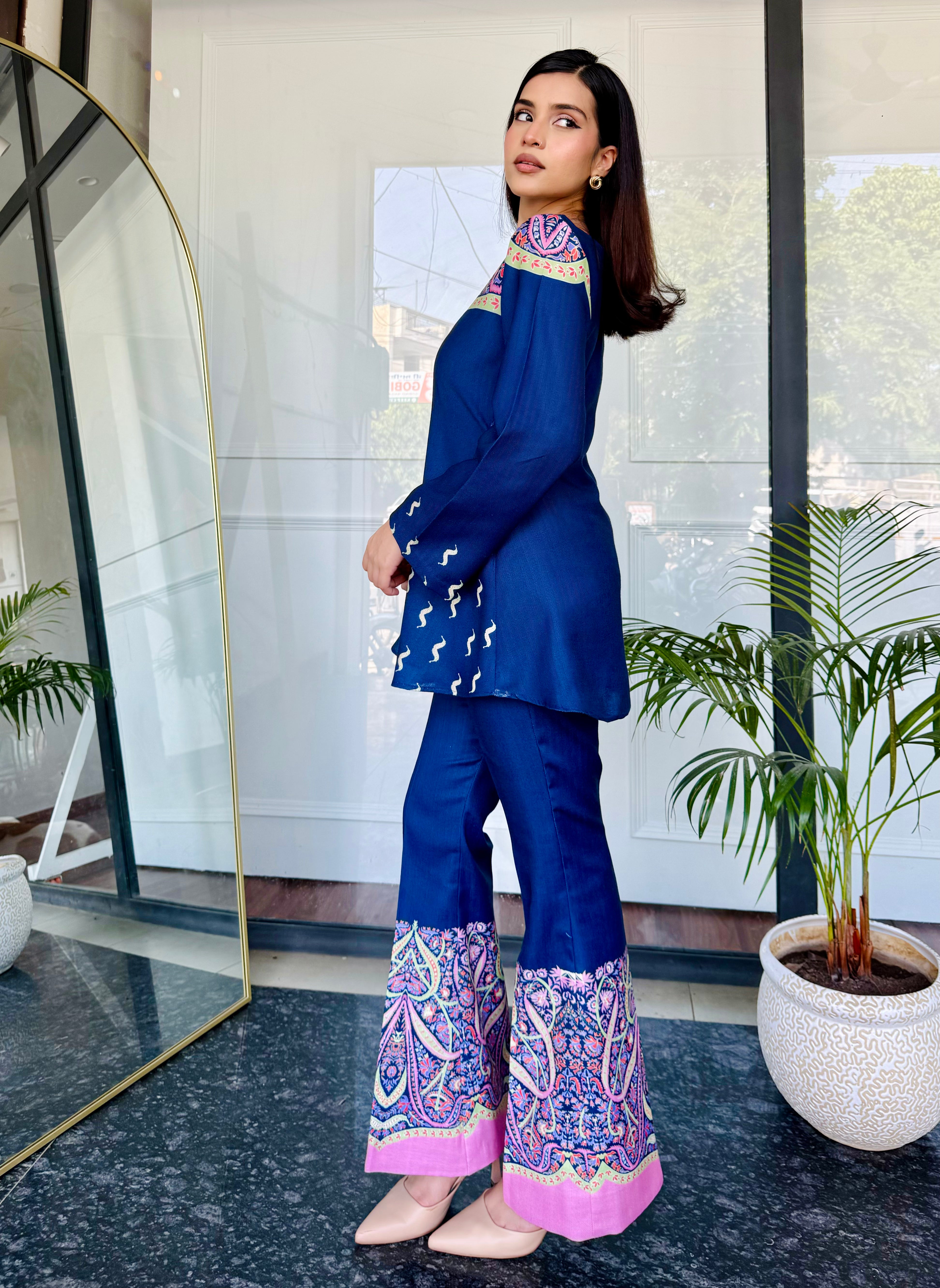 Bijli Blue Kurta Set