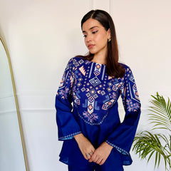 Majestic Bold Kurta Set
