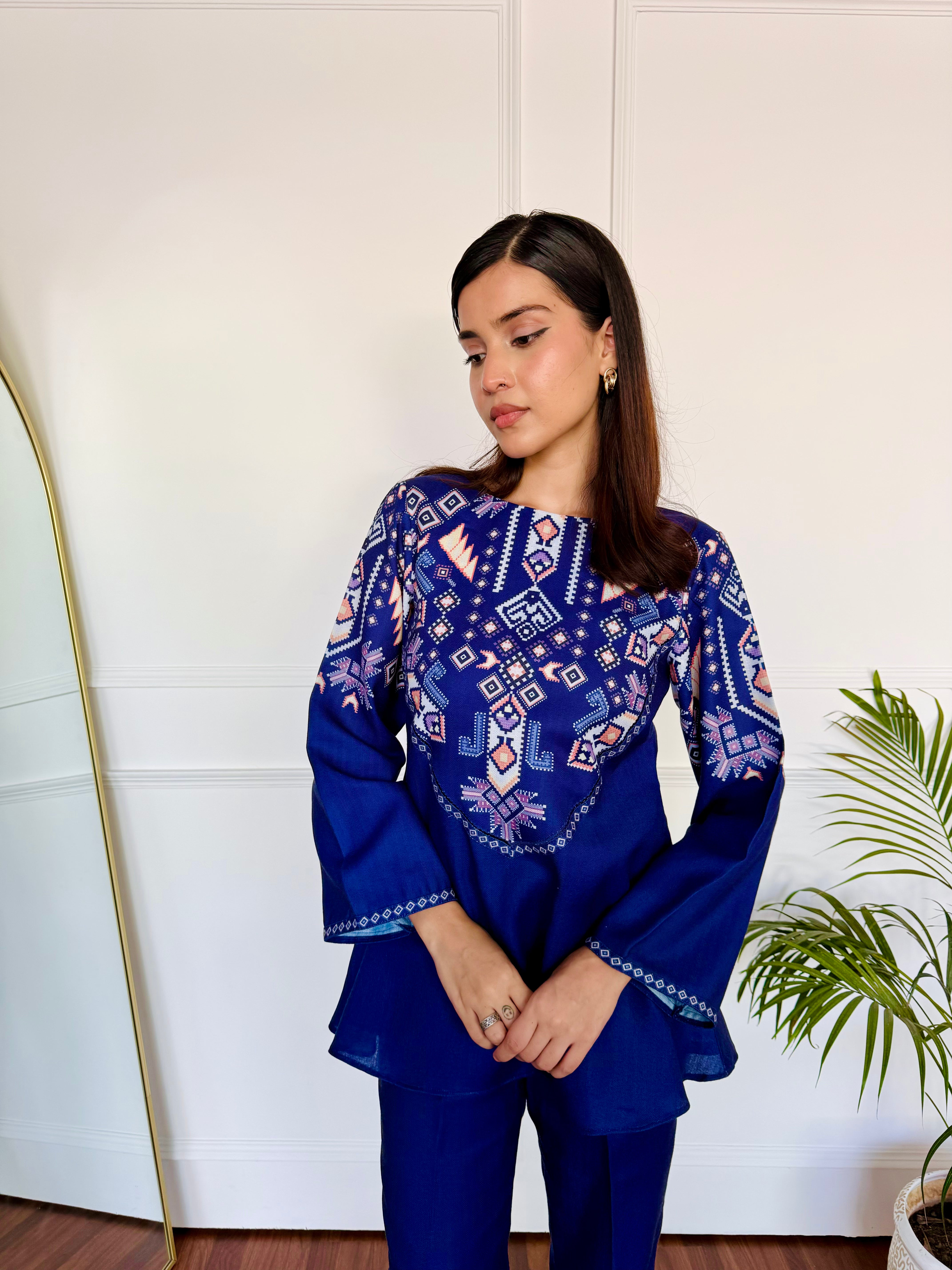 Majestic Bold Kurta Set