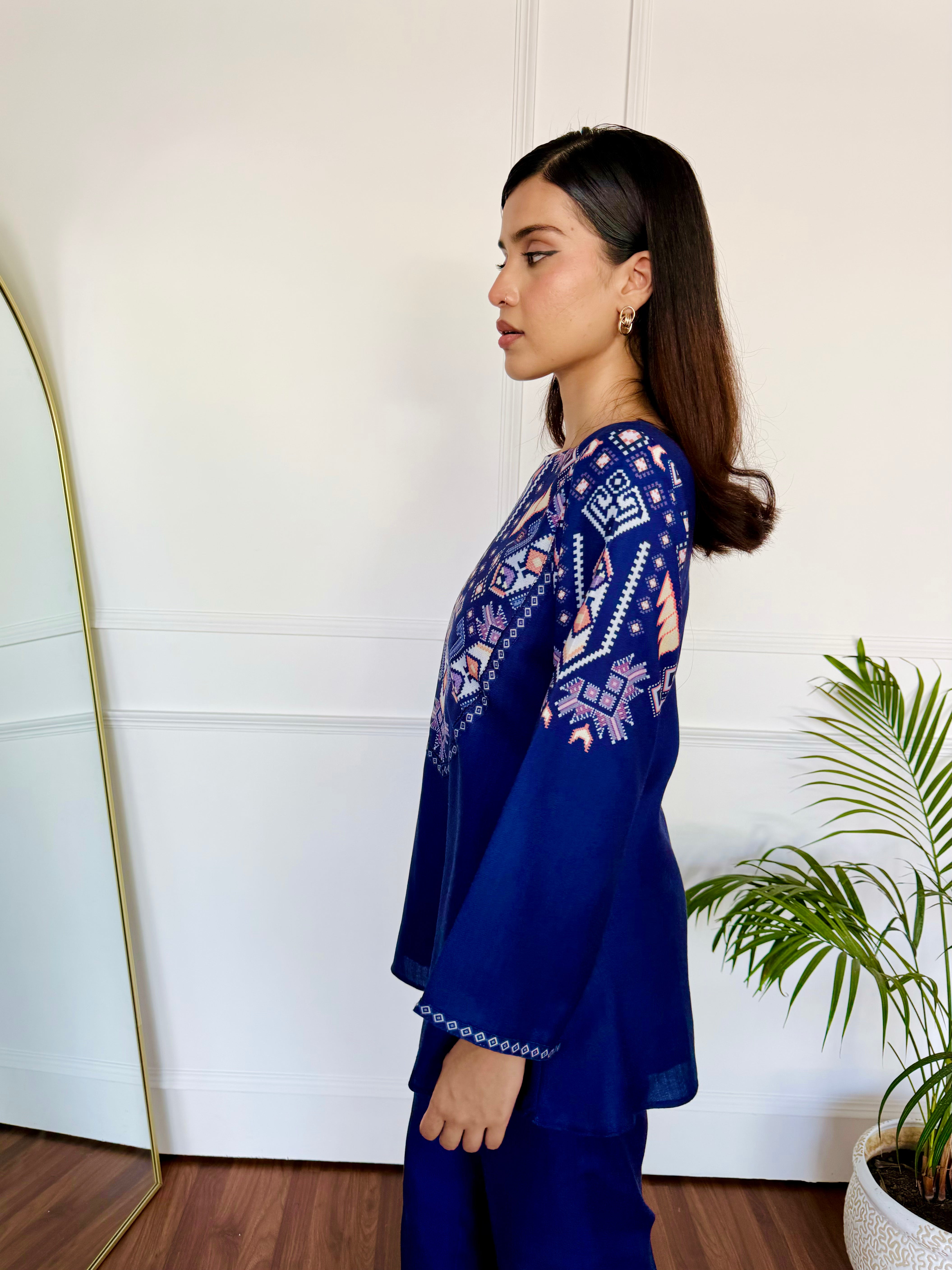 Majestic Bold Kurta Set