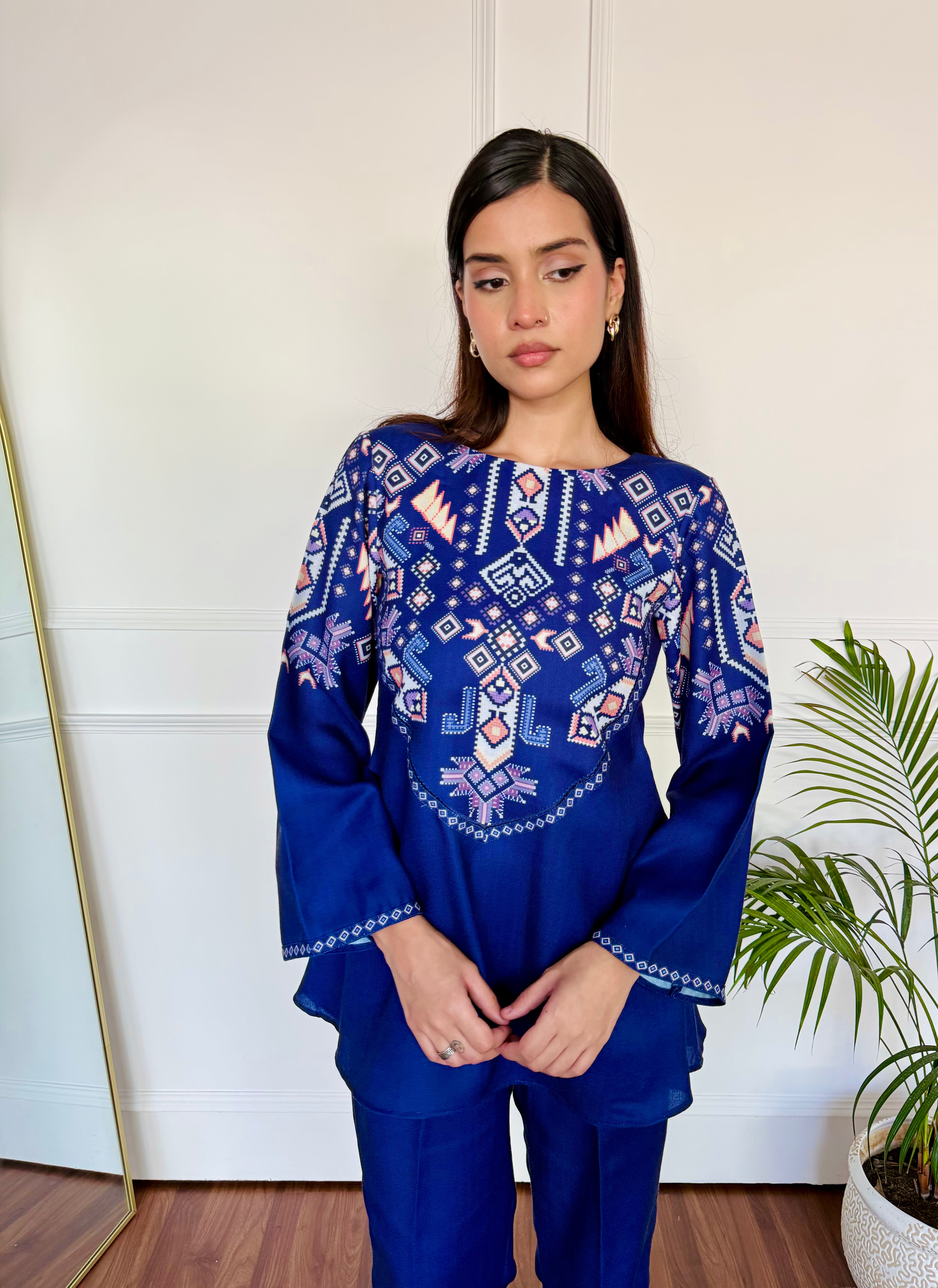Majestic Bold Kurta Set