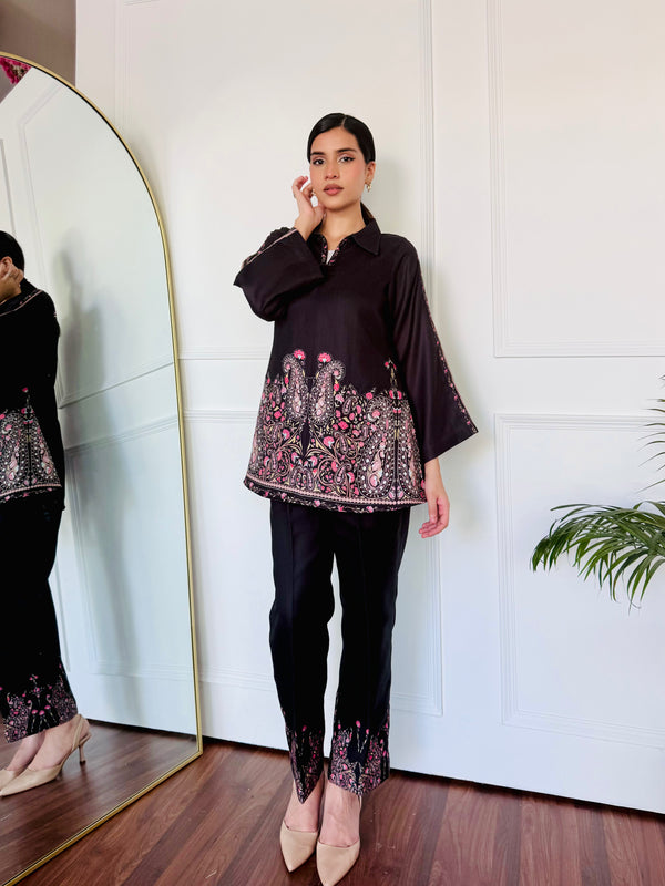 Bold Black Kurta Set