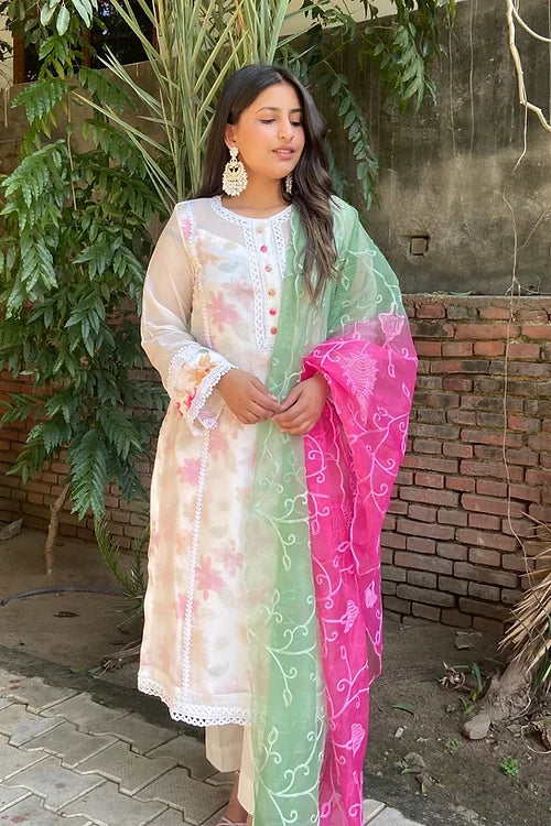 Feriha Pakistani Kurta Set with Dupatta